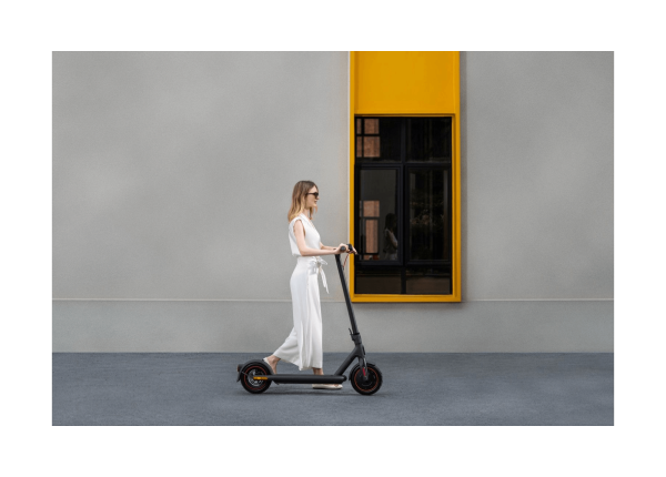 Trottinette électrique Xiaomi Electric Scooter 4 Pro 2nd Gen