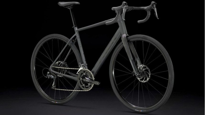 Vélo de route Trek Domane AL 2 Shimano Claris 2024