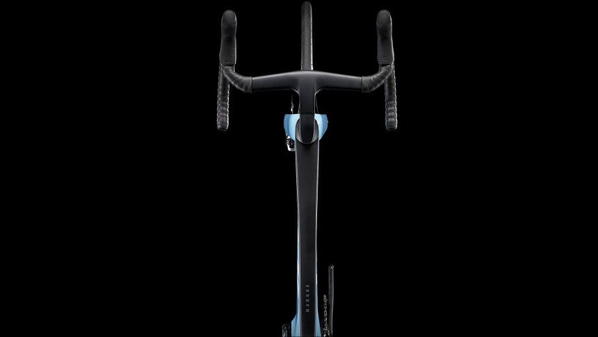 Vélo de route Trek Madone SLR 9 Sram Red eTap AXS 2023