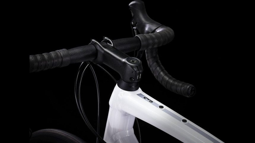 Vélo de route Trek Domane AL 3 Disque Shimano Sora 2023