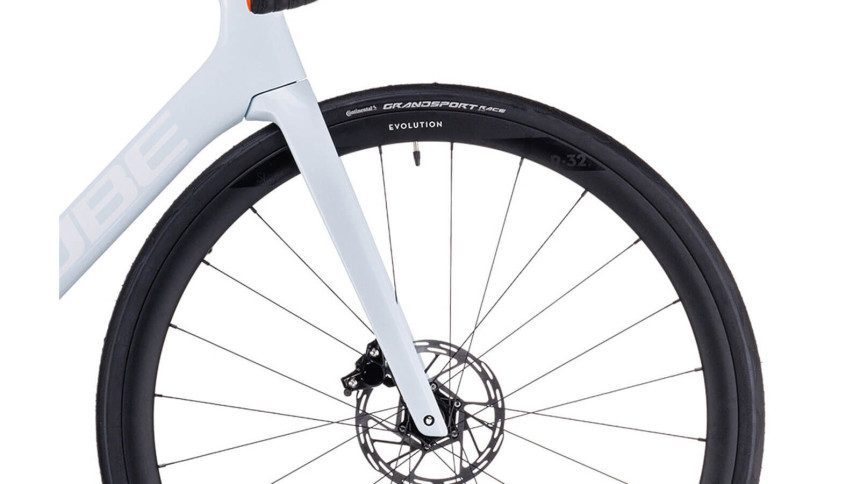Vélo de Course Cube Agree C:62 Pro Sram Rival AXS 35/48 2023