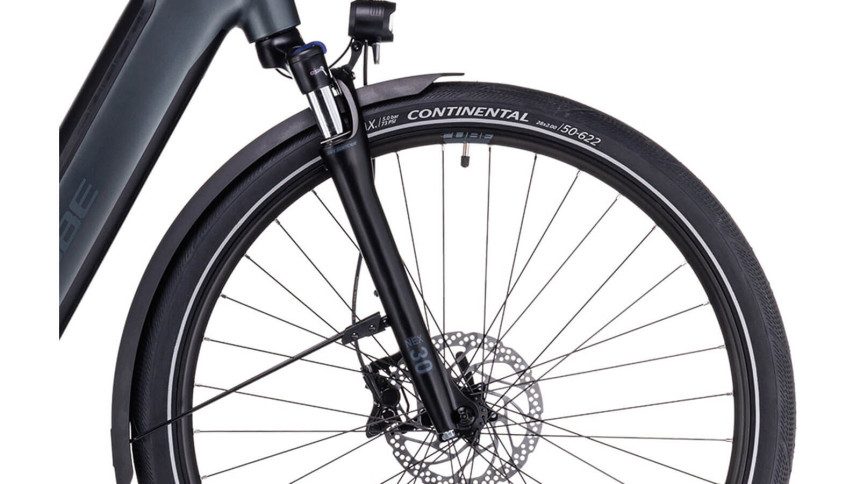 Vélo de Randonnée Électrique Cube Supreme Sport Hybrid Pro 625 2023