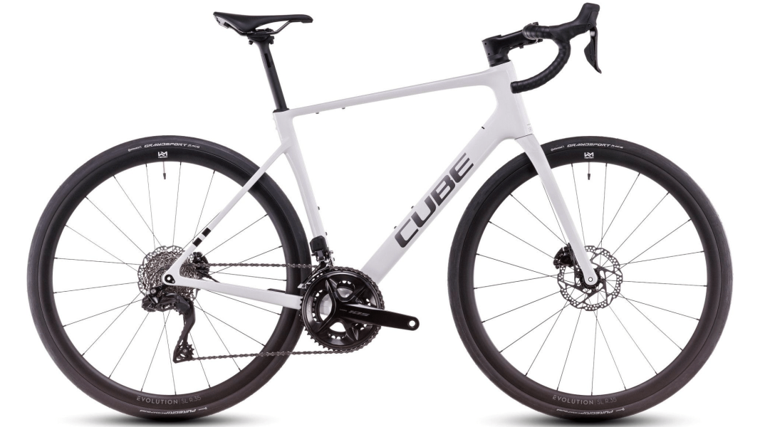 Vélo de Course Cube Attain C:62 SLX Shimano 105 Di2 2025