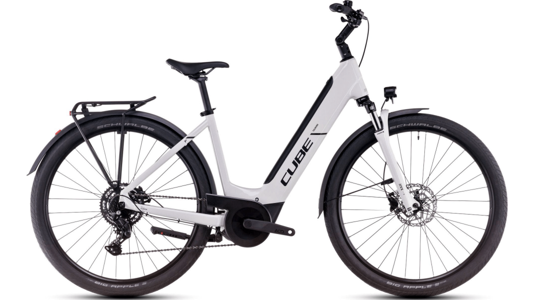 Vélo de Voyage Électrique Cube Touring Hybrid One 625 Easy Entry Shimano Cues 2025