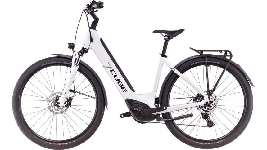 Vélo de Voyage Électrique Cube Touring Hybrid One 625 Easy Entry Shimano Cues 2025