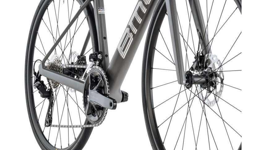 Vélo de route BMC Roadmachine Five Shimano 105 2024