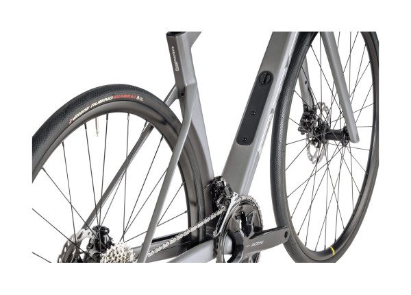 Vélo de route BMC Roadmachine Five Shimano 105 2024