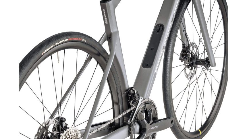 Vélo de route BMC Roadmachine Five Shimano 105 2024