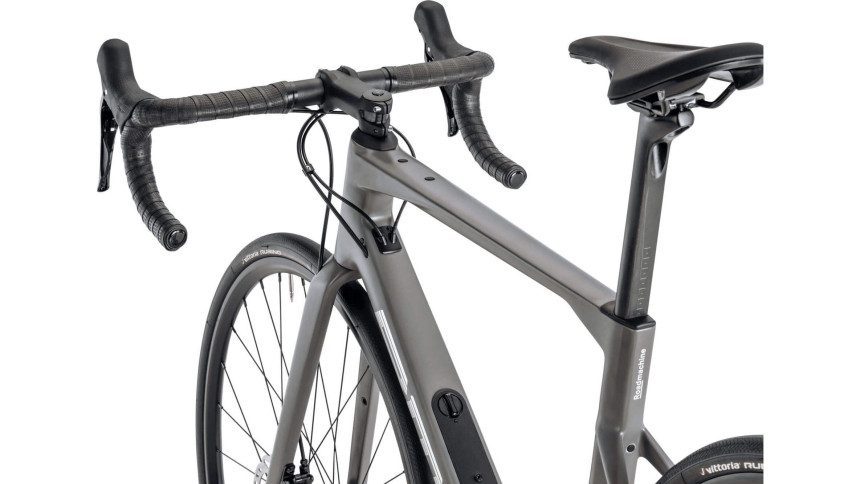 Vélo de route BMC Roadmachine Five Shimano 105 2024