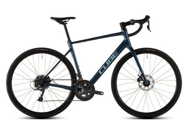 Vélo de route Cube Attain Pro Shimano Claris 2026