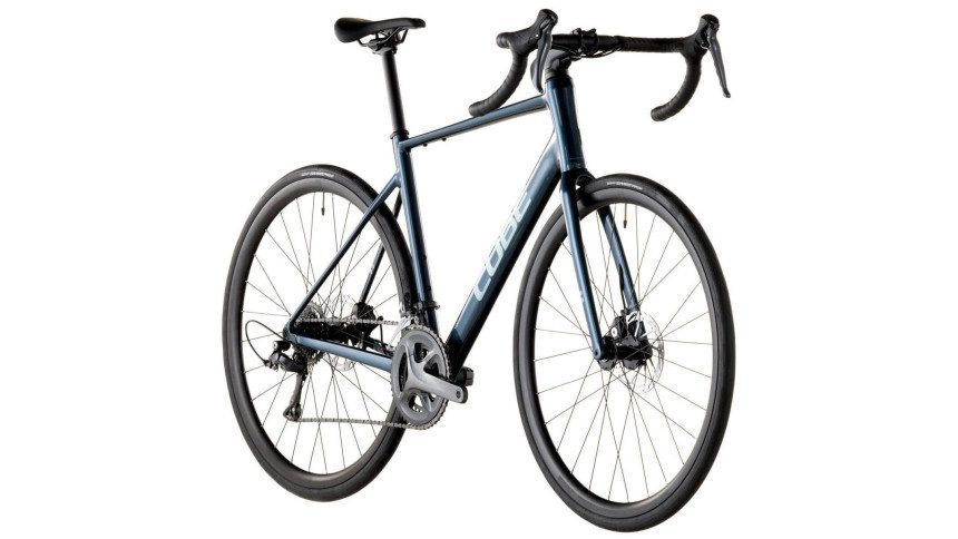 Vélo de route Cube Attain Pro Shimano Claris 2026