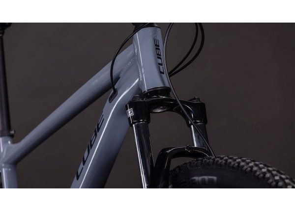 VTT Semi-Rigide Cube Aim One Shimano 8V 29"/27.5" 2026